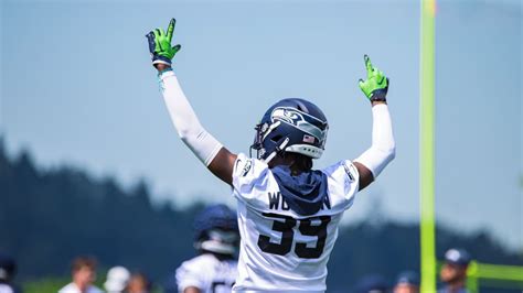 Impressive Rookies & Other Takeaways From Seahawks Coach Pete Carroll’s Tuesday Press Conference