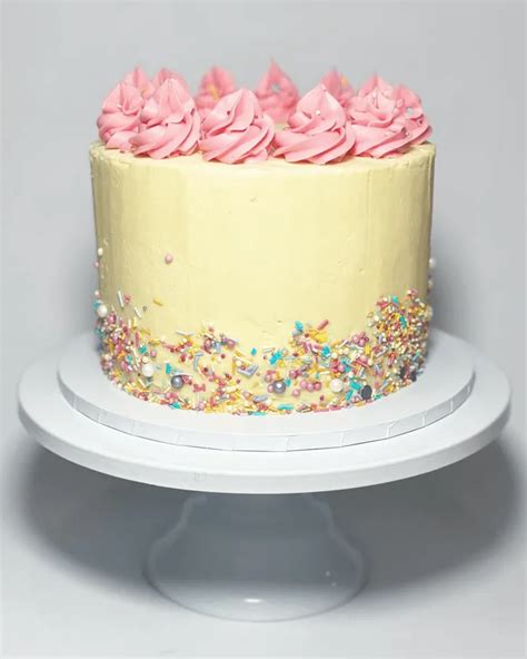 Sprinkles Cake Design Images (Sprinkles Birthday Cake Ideas ...