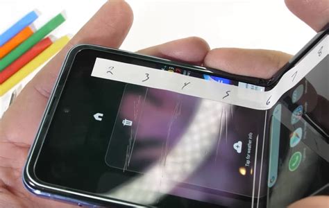 Samsung Galaxy Z Flip passa por teste de durabilidade e resistência