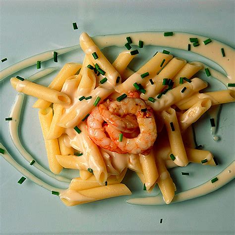 Macarrones Con Salsa De Vino Blanco Y Gambas Receta En