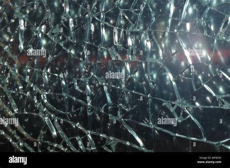 Cracked Mirror High Resolution Stock Photography And Images Alamy