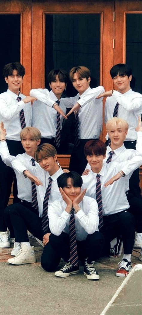 Skz felix changbin hyunjin bangchan han seungmin en niños