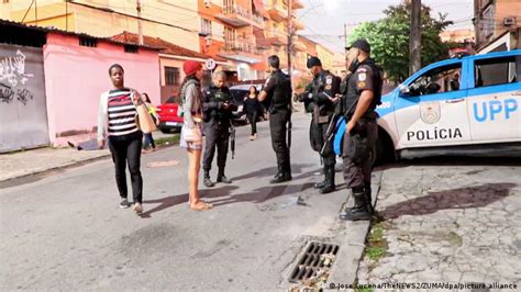 Operação policial em favela do Rio deixa ao menos 11 mortos Planeta