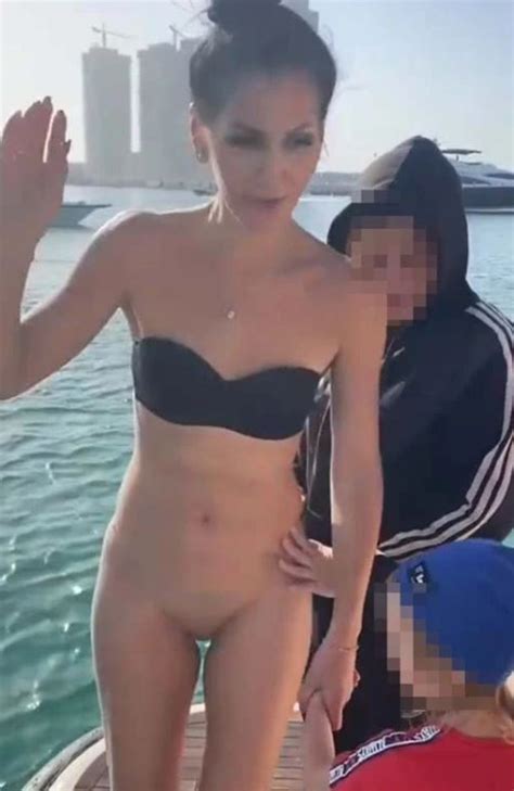 Mums Wild Naked Bikini Stuns Tiktok Viewers The Courier Mail