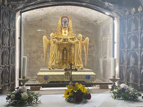 V Zelay Saint Maximin And The Relics Of Mary Magdalene Magdalene