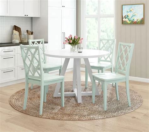 40 Lovely Round Dining Table Designs For the Gracious Homemaker - Viral Homes