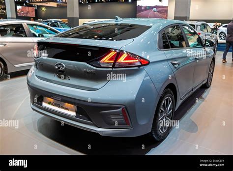 Hyundai Ioniq Hi Res Stock Photography And Images Alamy