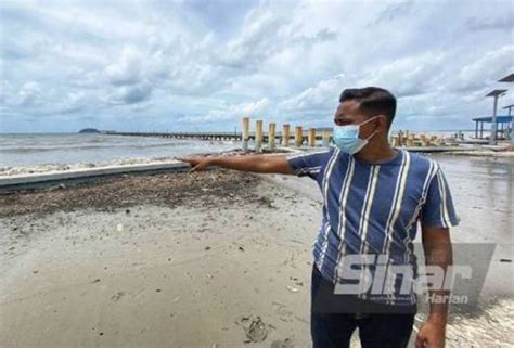 Jangan Dekati Benteng Penahan Ombak Pantai Murni Waterfront Astro Awani