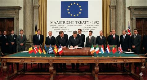 O Que Foi O Tratado De Maastricht - 7/2/1992: Se firma el Tratado de Maastricht - SonBuenasNoticias