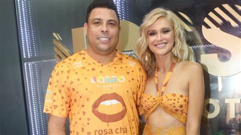 Ronaldo Fenômeno curte verão europeu em clima de romance namorada