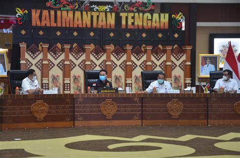 Setda Prov Kalteng Gubernur Kalteng Kembali Pimpin Rapat Persiapan