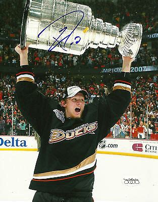 Corey Perry Stanley Cup - Corey Perry, Dallas Stars win in double ...