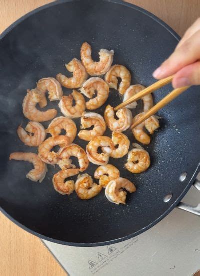 Tallarines Con Gambas Al Estilo Chino Receta Tradicional Asiatica