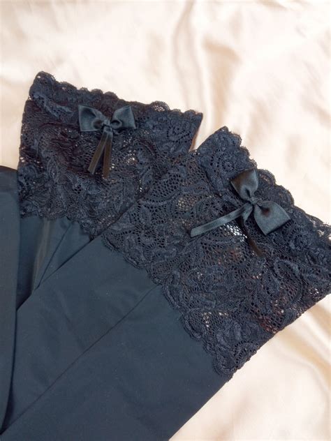 Erotic Lingerie Set For Women Lace Bra Panties Tight High Stockings Garter Belt Women Sexy