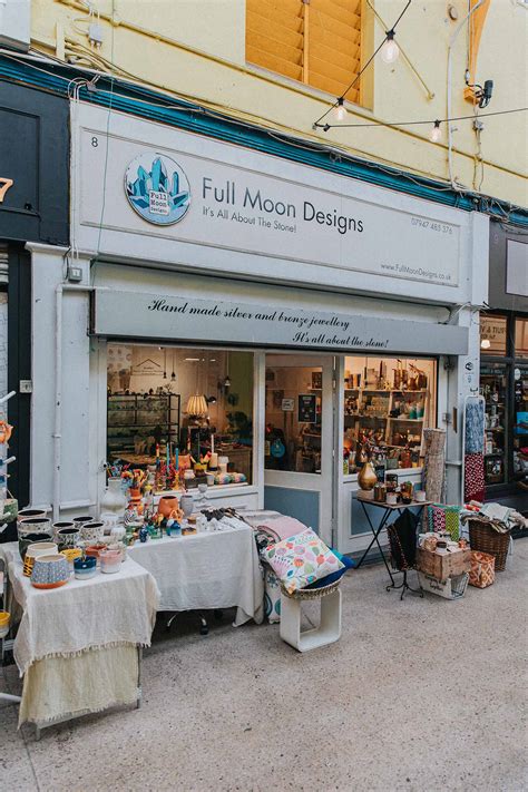 Full Moon Designs | Brixton Village