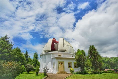 Observatorium Bosscha Wisata Astronomi Di Bandung