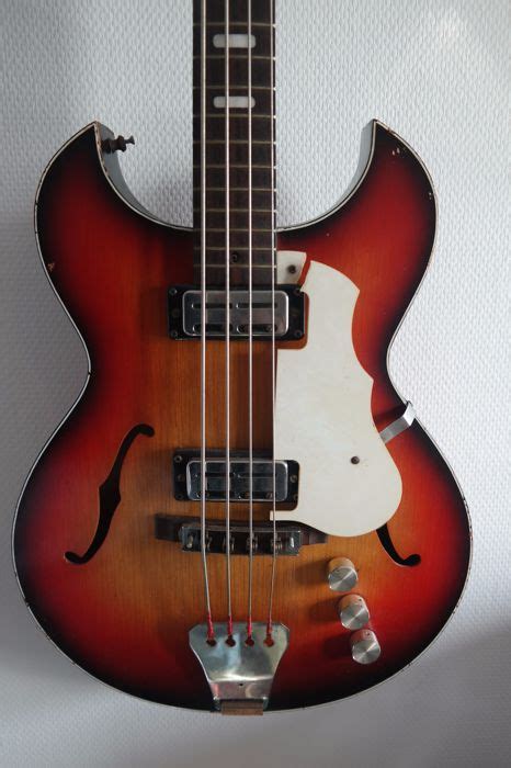 Vintage Bass Guitar Egmondcameo Artist Colorado Bass Catawiki