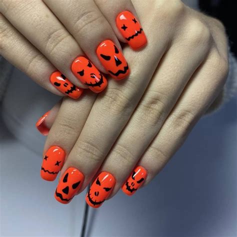 100 Easy Halloween Nails Art Ideas For Your Inspirations Pinmomstuff