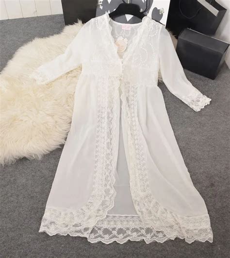 Sleepwear Sexy Long Nightwear White Lace Vintage Princess Dress