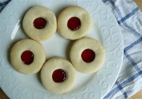 Homemade Jammie Dodgers Easy Recipes