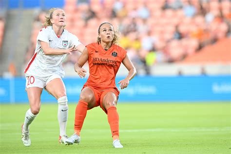 Nwsl Results Ebony Salmon Scores Hat Trick In Houston Win Over Chicago