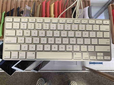 Grade C-Apple Wired Mini Keyboard- English (USA) -A1242 | MacBlowouts