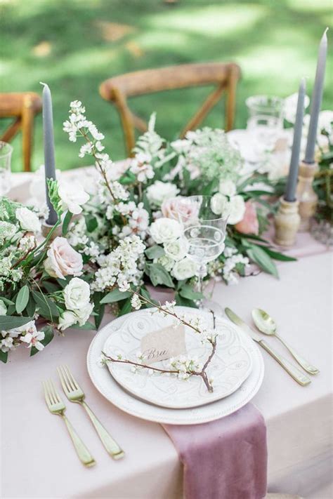 Must See Hottest Mauve Wedding Decorations For Your Upcoming Day