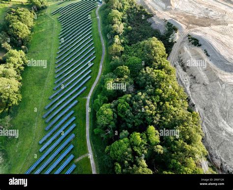 A Large Scale Solar Farm Set In A Countryside Environment Stock Photo