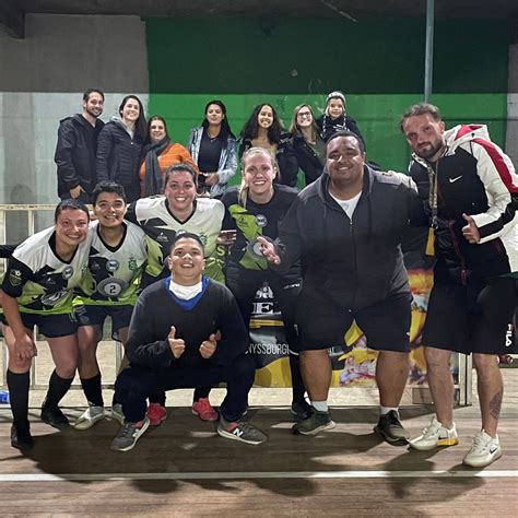 Futsal Feminino Tem Equipes Finalistas Definidas Em Petr Polis Tvc