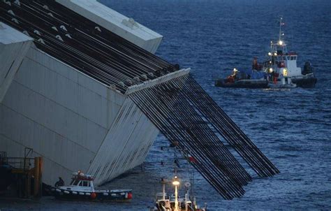 In Pictures Costa Concordia Salvage Operation Begins After Stormy