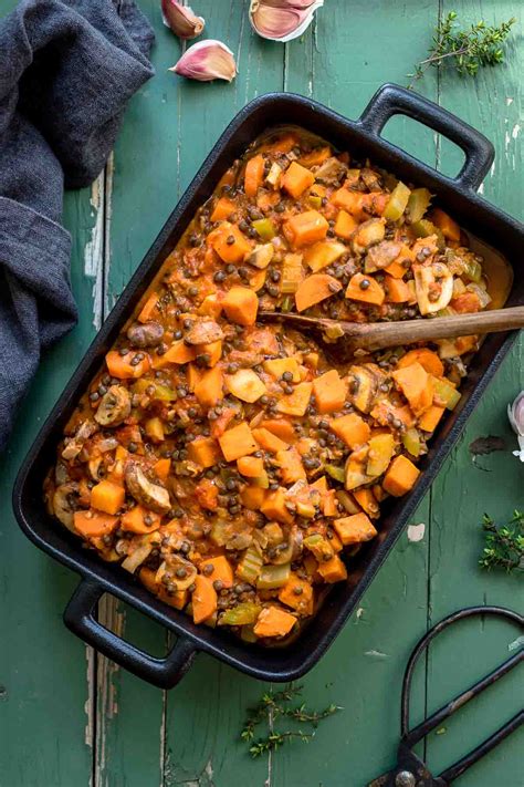 Vegetable Pot Pie With Sweet Potato Lentils Recipe Elle Republic