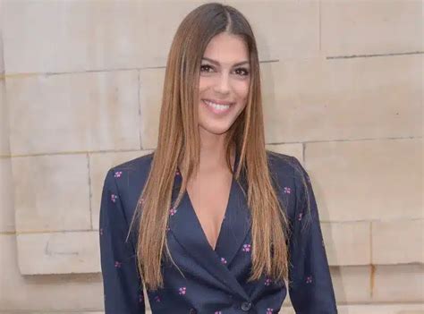 Iris Mittenaere Attaqu E Encore Sur Son Physique Elle Craque