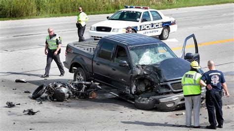 Motorcyclist Dies In Crash On Tates Creek Road Lexington Herald Leader