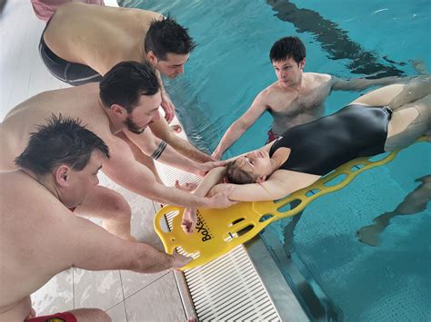 Schwimmen Und Rettungsschwimmen Os Mondsee Sbg Owr At