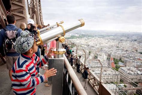 París tour con acceso directo al segundo piso de la Torre Eiffel en