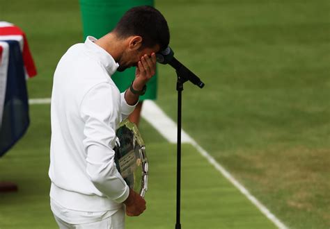 Djokovic In Lacrime Dopo La Finale Di Wimbledon Persa Contro Alcaraz