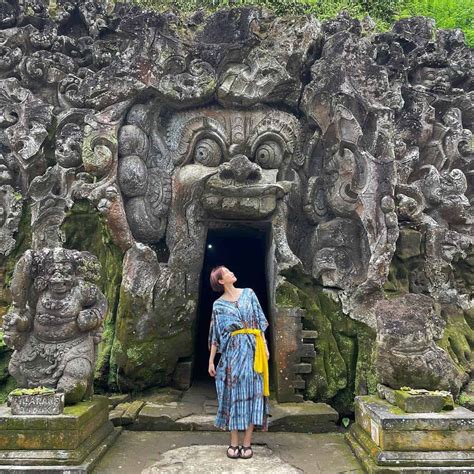 Goa Gajah Wisata Sejarah Dan Religi Di Ubud Bali