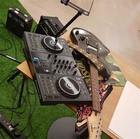 Saudi band brings together aspiring artists, fans with online music