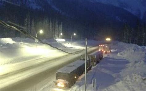 Snowfall Warning Continues For Trans Canada Highway At Rogers Pass Bc