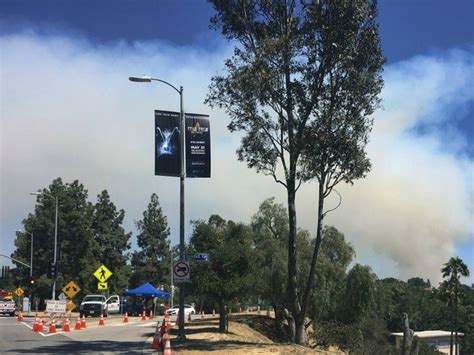 Firefighters Battle Wildfire In Hills Above Los Angeles Breitbart