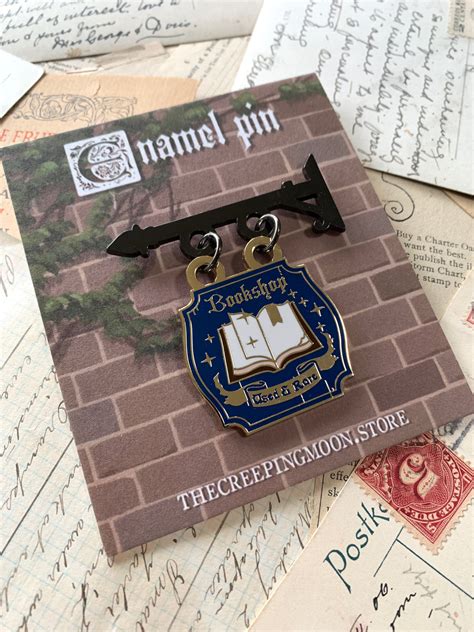 Bookshop shop sign enamel pin – The Creeping Moon