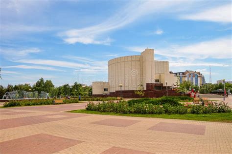 Square Of Three Museums In The City Of Belgorod Diorama Museum