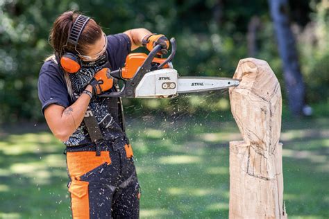 Sterne Aus Holz Selber Machen So Geht S Schnitzen