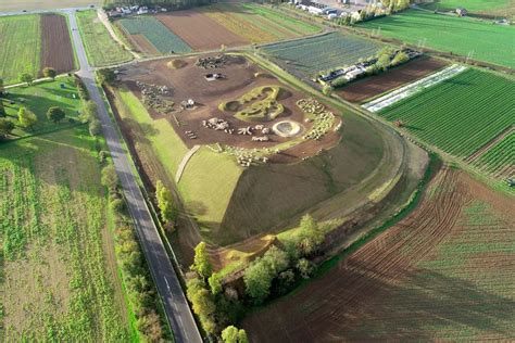 Ep Ne Cr Er Un Stadium Vtt Trial Avec Une Association Locale