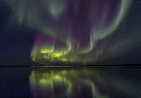 Canadian Arctic Northern Lights Photography Workshop | Akari Photo Tours