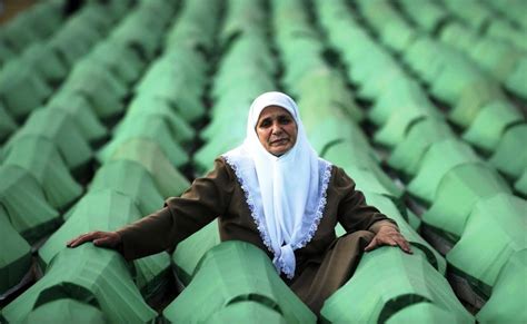 Srebrenitsa Katliam Nedir Ne Zaman Ve Nas L Oldu Savunmatr