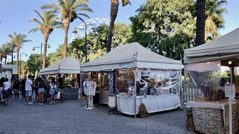 Olbia Il Mercatino Estivo Si Racconta Tornati Gli Stranieri Agosto