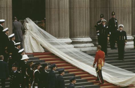 Princess Diana's Wedding | Charles and Diana Wedding Photos