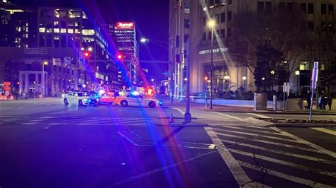 Building Along Wisconsin Ave Evacuated For Gas Leak