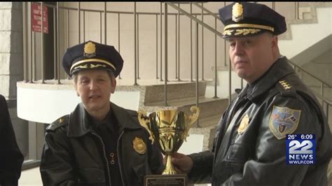 Springfield Police Department Wins Battle Of The Badges Blood Drive